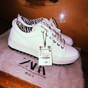 Brand New Zara size 10 white shoes